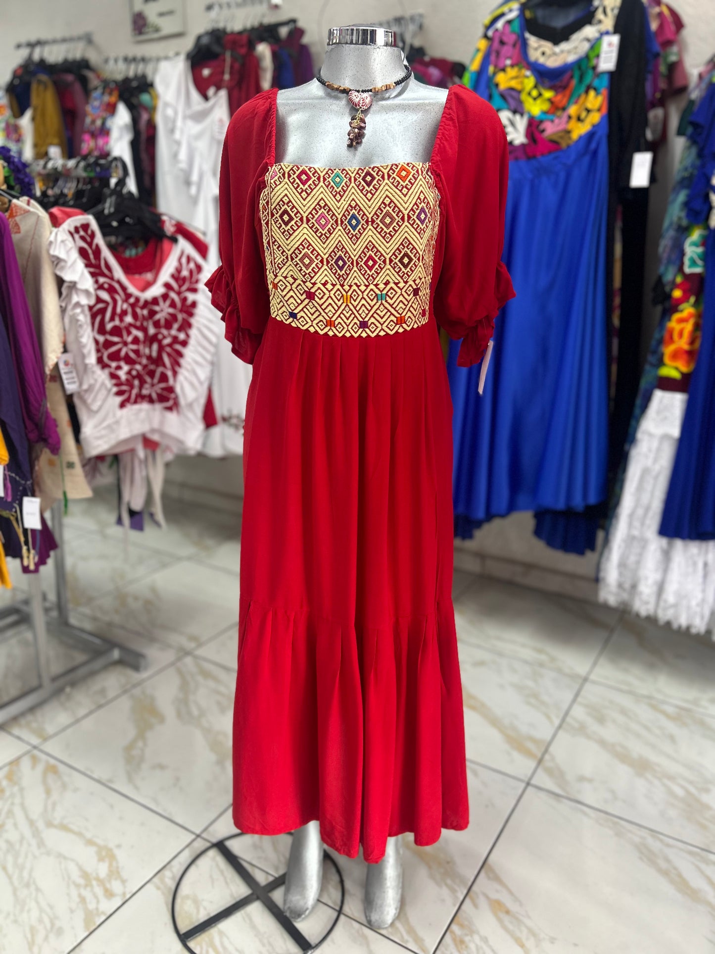 Vestido Chiapas Gala Básico 01