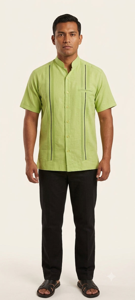Guayabera Máquina Verde Bordado