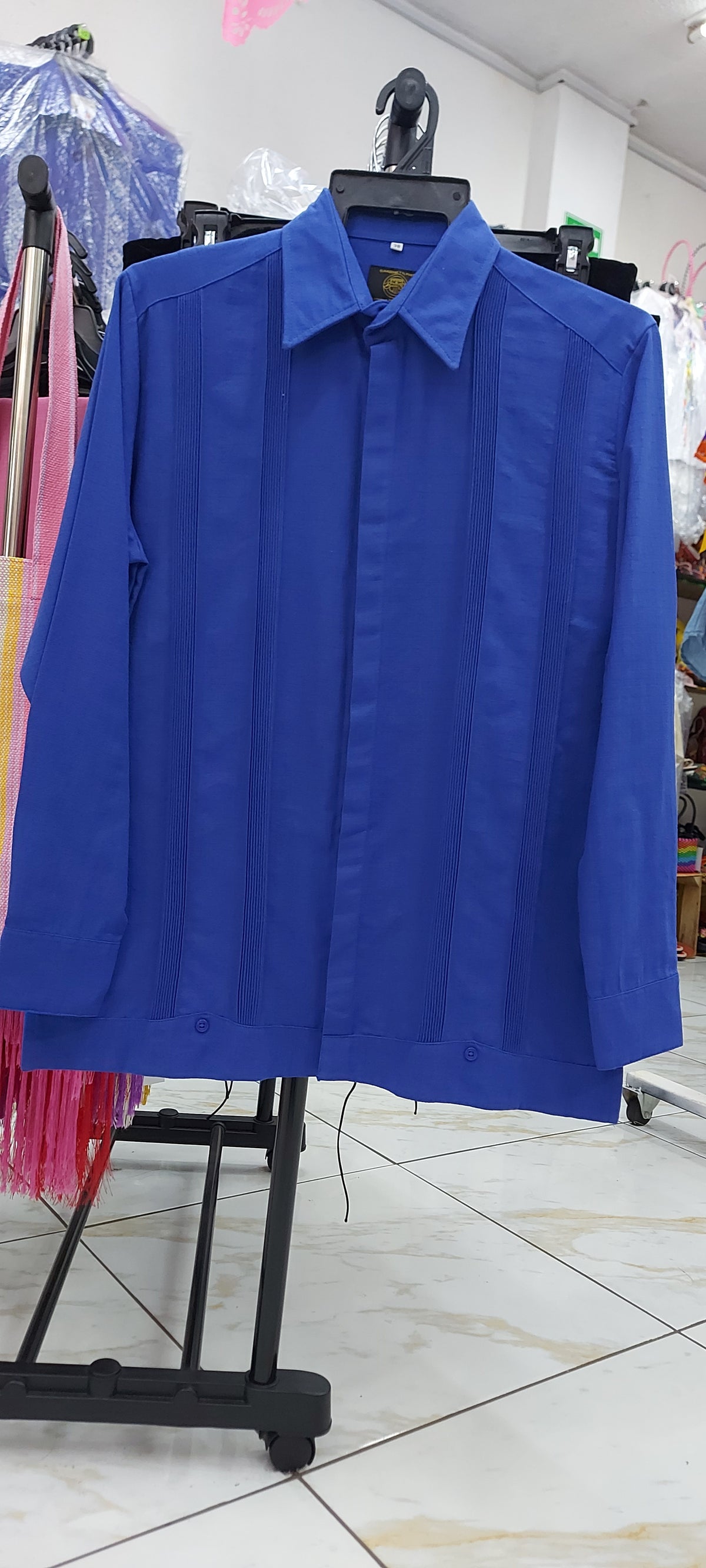 Guayabera Azul Rey lisa